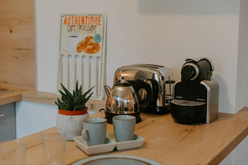 Les Berges Du Roubion Studio Cosy Et Moderne Монтелимар Экстерьер фото